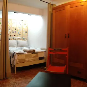 interhost-guest-rooms-and-apartments.sofiahotelsbg.com/